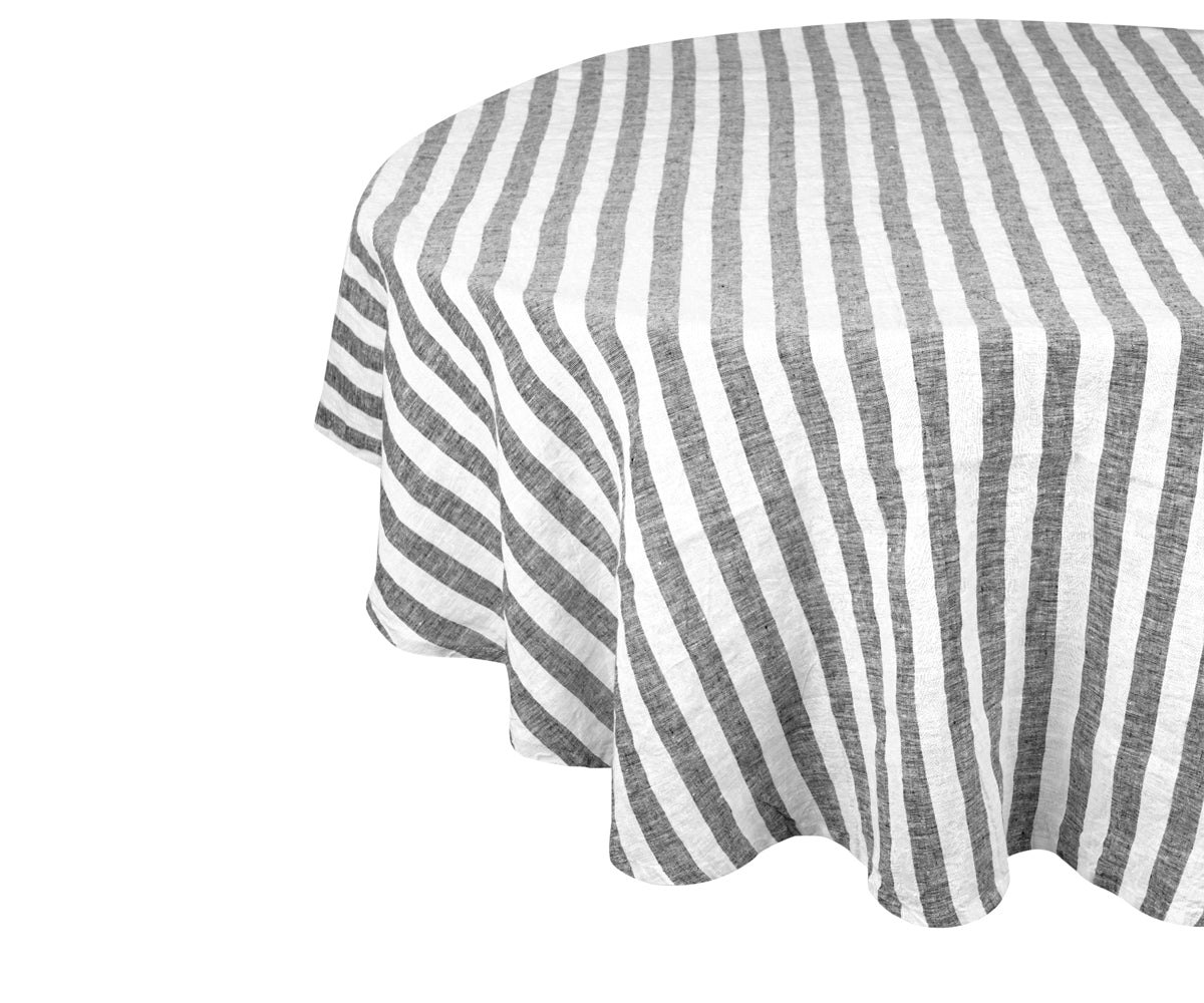 Black and white tablecloth in a classic and timeless design"