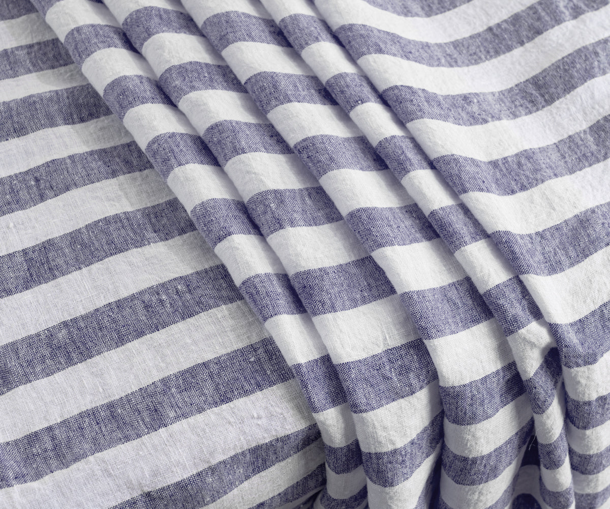 Striped tablecloth in chic and contemporary designs.