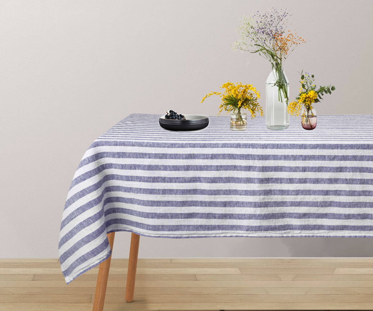 Extra-large black and white table cloth for spacious dining setups