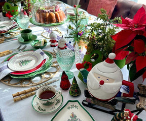 tablecloth for a casual and inviting dining experience.