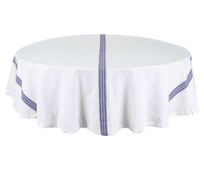 Matching decor: Ensure that the white tablecloth complements the overall decor of the room or event space. Consider the colors of the surroundings, including walls, furniture, and other decorations.