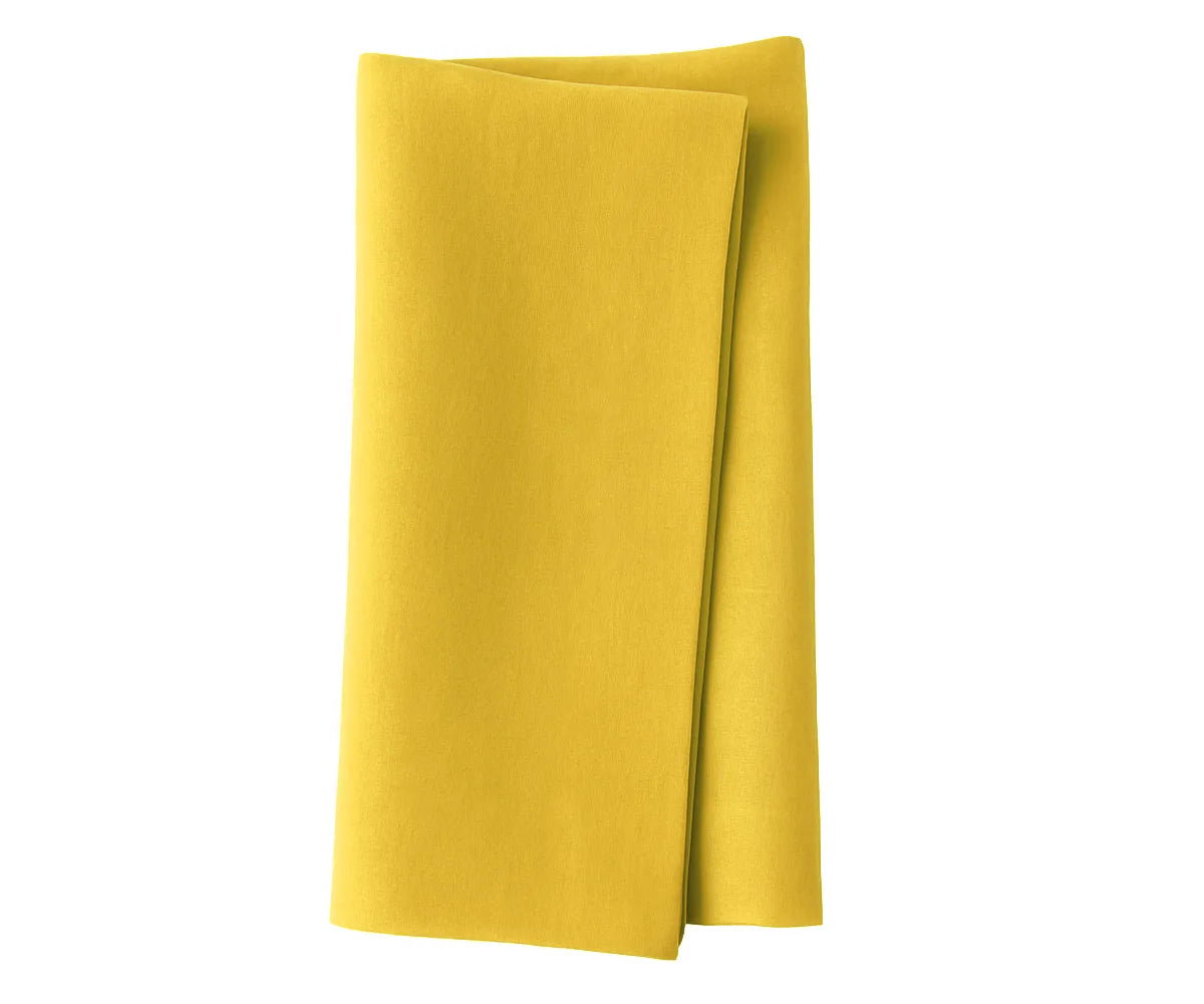 Soft and durable solid cotton cloth napkins for dinner service