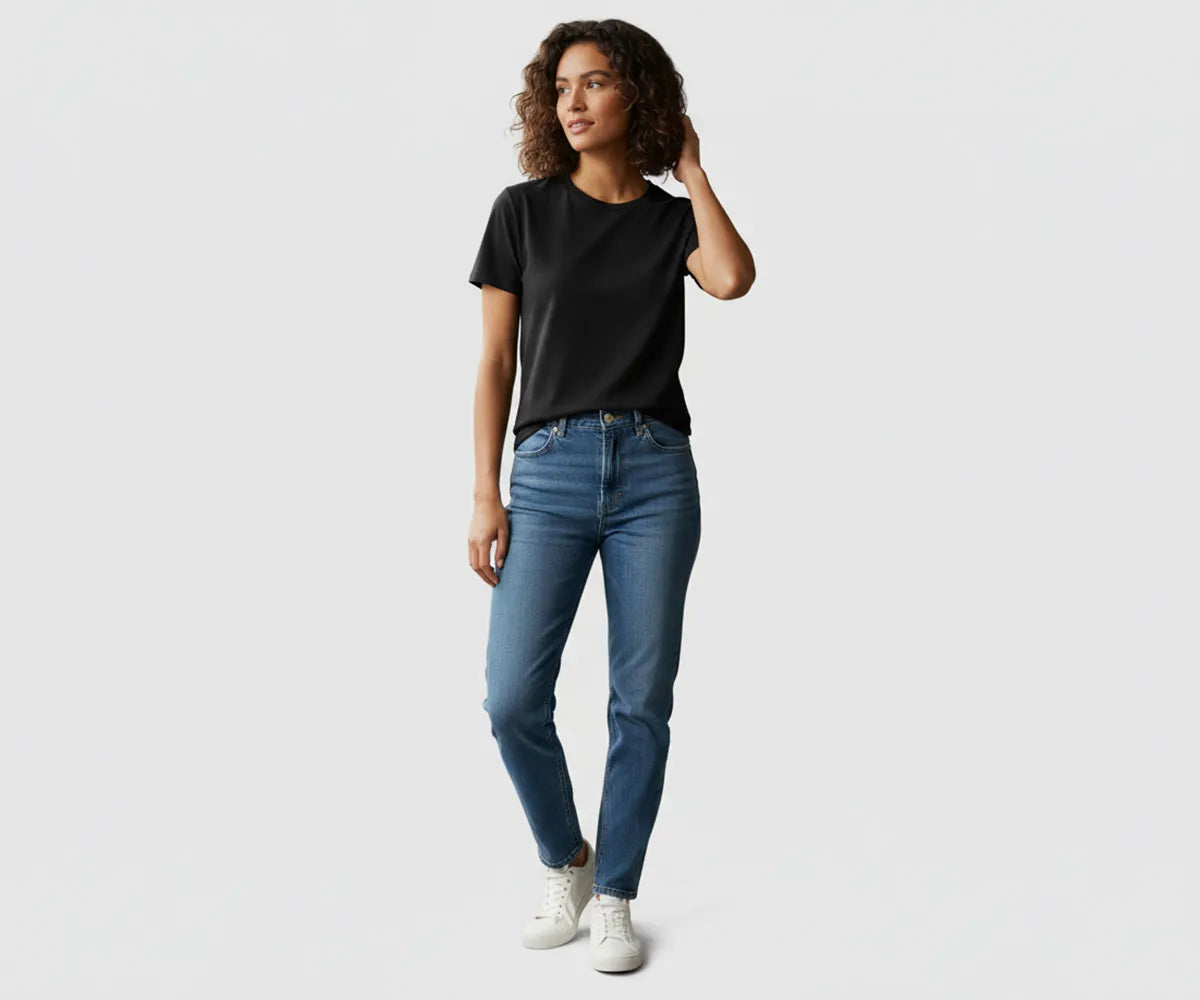 Classic black crew neck women’s t-shirt, slim fit sustainable cotton blend