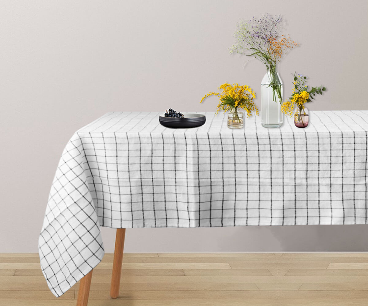 Round Linen Tablecloths - White Tablecloth