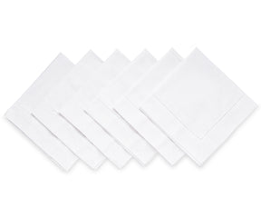 Cotton napkins are popular for weddings because they are soft, durable, and absorbent. 