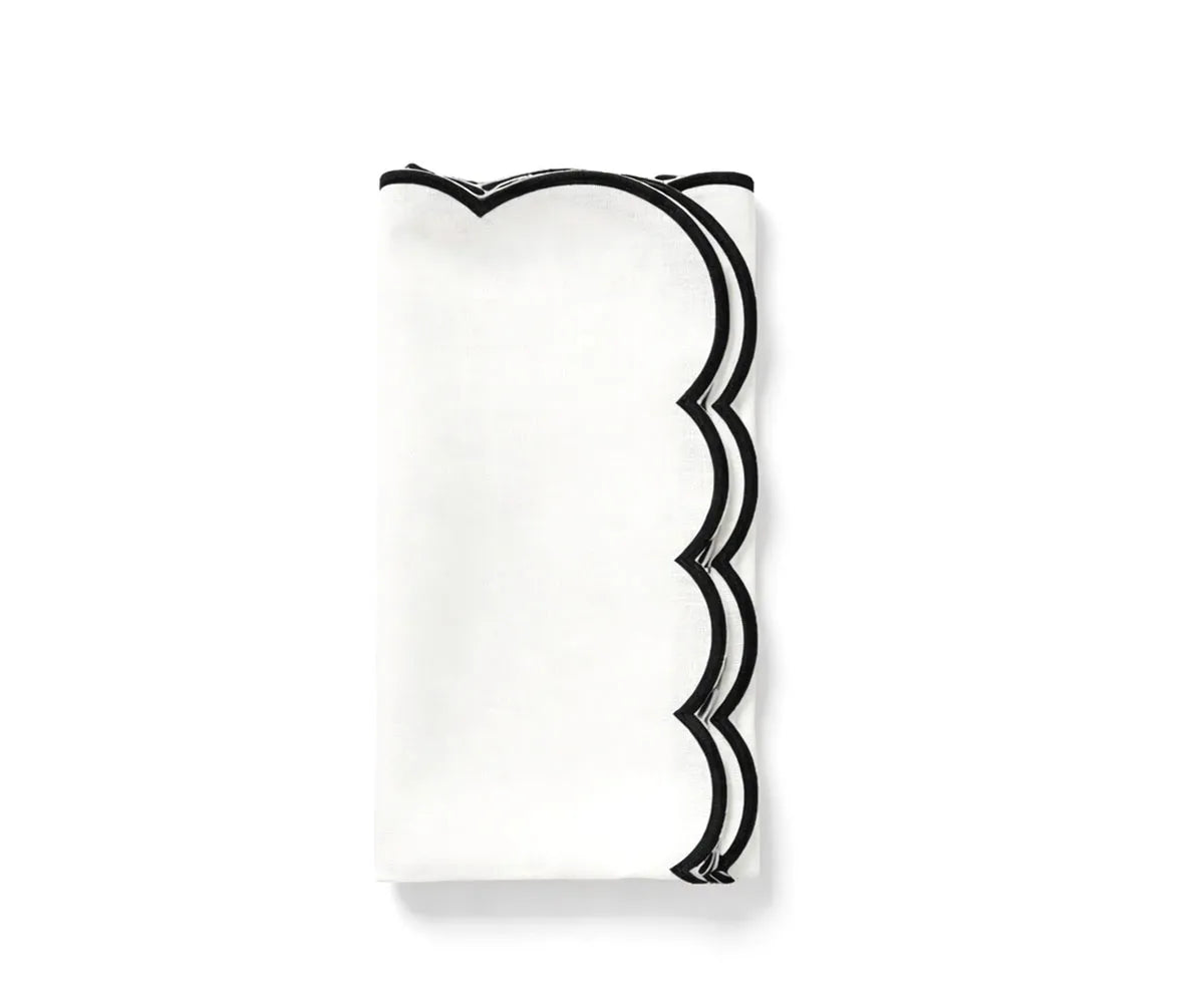 100% cotton white cloth napkins bulk set with scalloped trim design, reusable dinner napkins for casual and formal table settings.