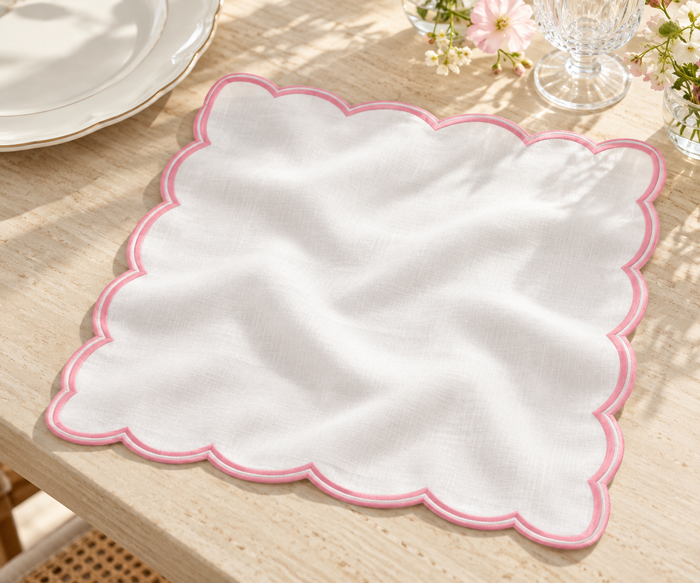 White Napkins With Scalloped Trim