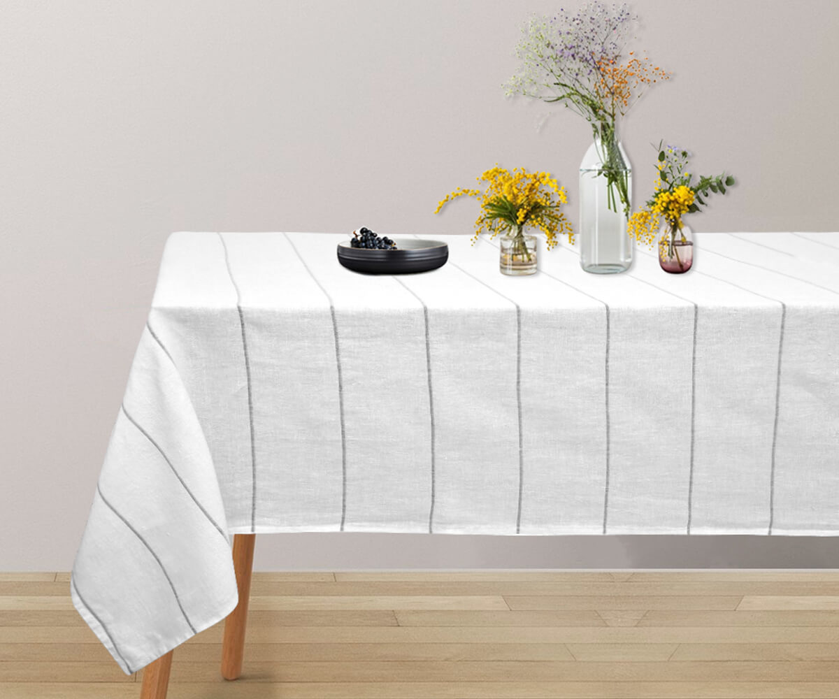 Drape your table in a gold rectangular cloth, adding a touch of spring elegance to elevate any occasion.