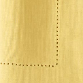 Elegant yellow cloth napkin – reusable, eco-friendly linen napkin for casual meals and special events.