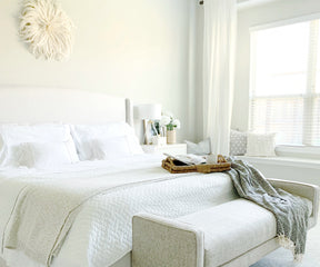 Organic cotton fitted sheet queen offers a natural, eco-friendly option for a restful sleep.