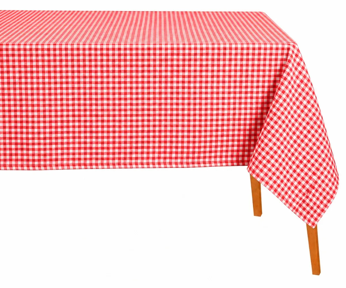 Red and white gingham cotton tablecloth on a rectangular dining table, reusable plaid tablecloth for farmhouse kitchens, everyday dining, Christmas celebrations, family meals, and holiday entertaining.