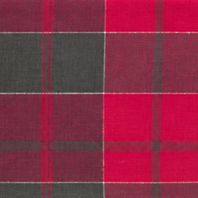 reusable checked table cover for holiday dinner parties, festive gatherings and farmhouse décor
