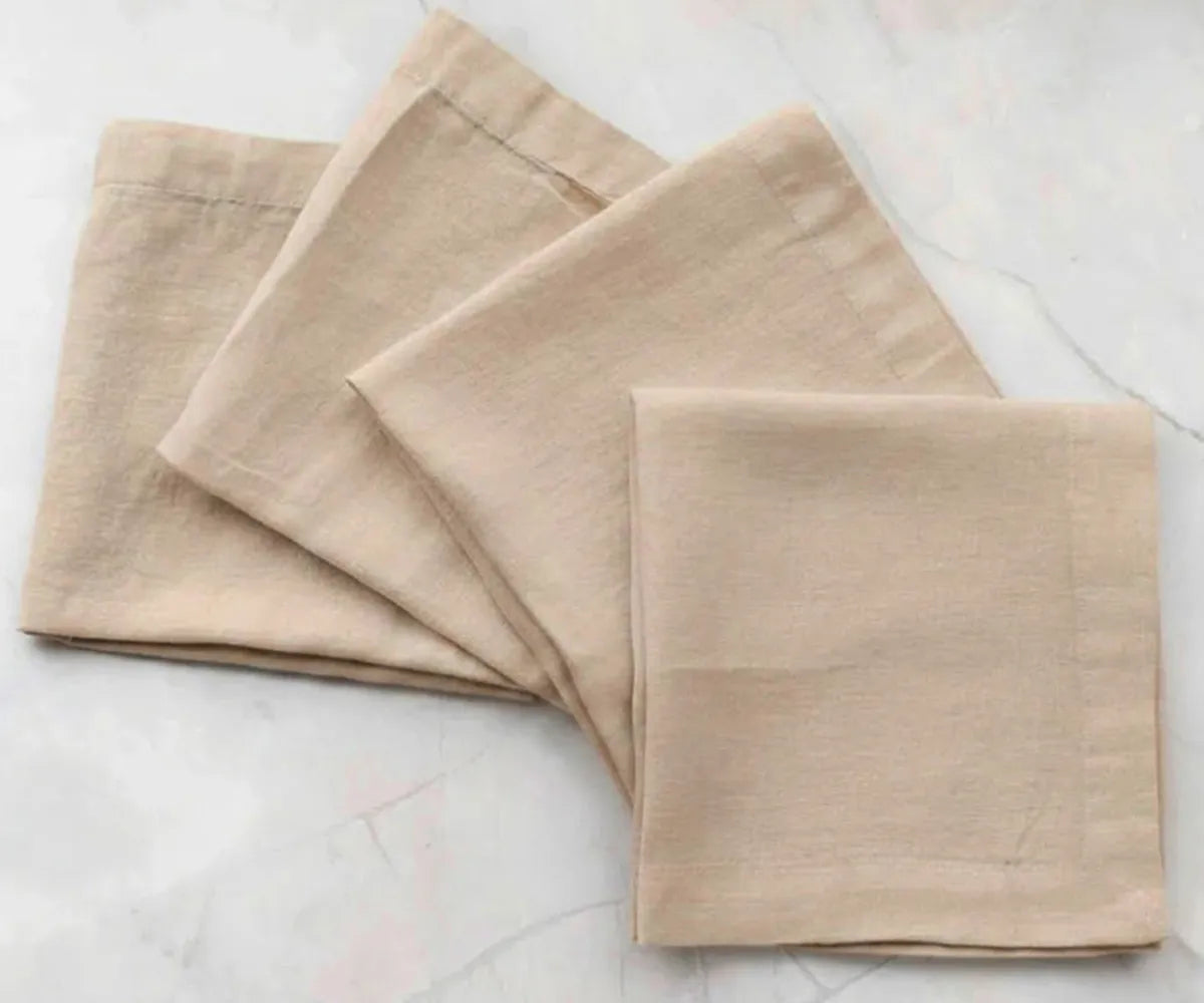 Reusable cotton linen cloth napkins featuring a soft textured finish for modern dining tables
