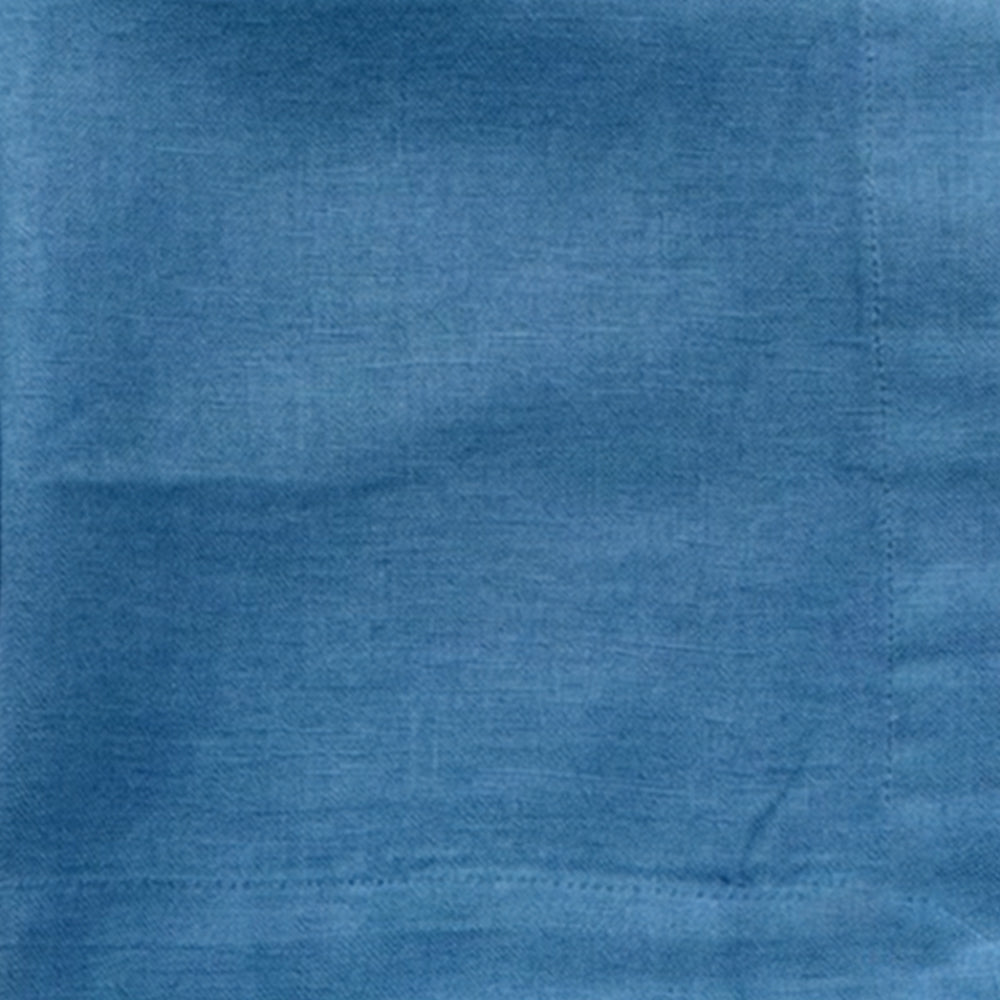 Cotton linen blend napkins with a classic plain design for elegant table settings and events