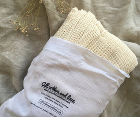 Reusable mesh produce bags made from organic cotton material