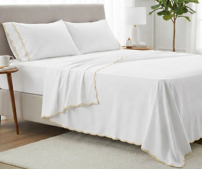 Beige scalloped edge bed sheet set in 100% cotton with fitted sheet and pillowcases