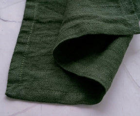 Dark green cloth napkins set of 6, infusing a deep and stylish tone into your larger gatherings.