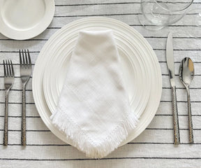Cotton dinner napkins can be used for formal and casual occasions