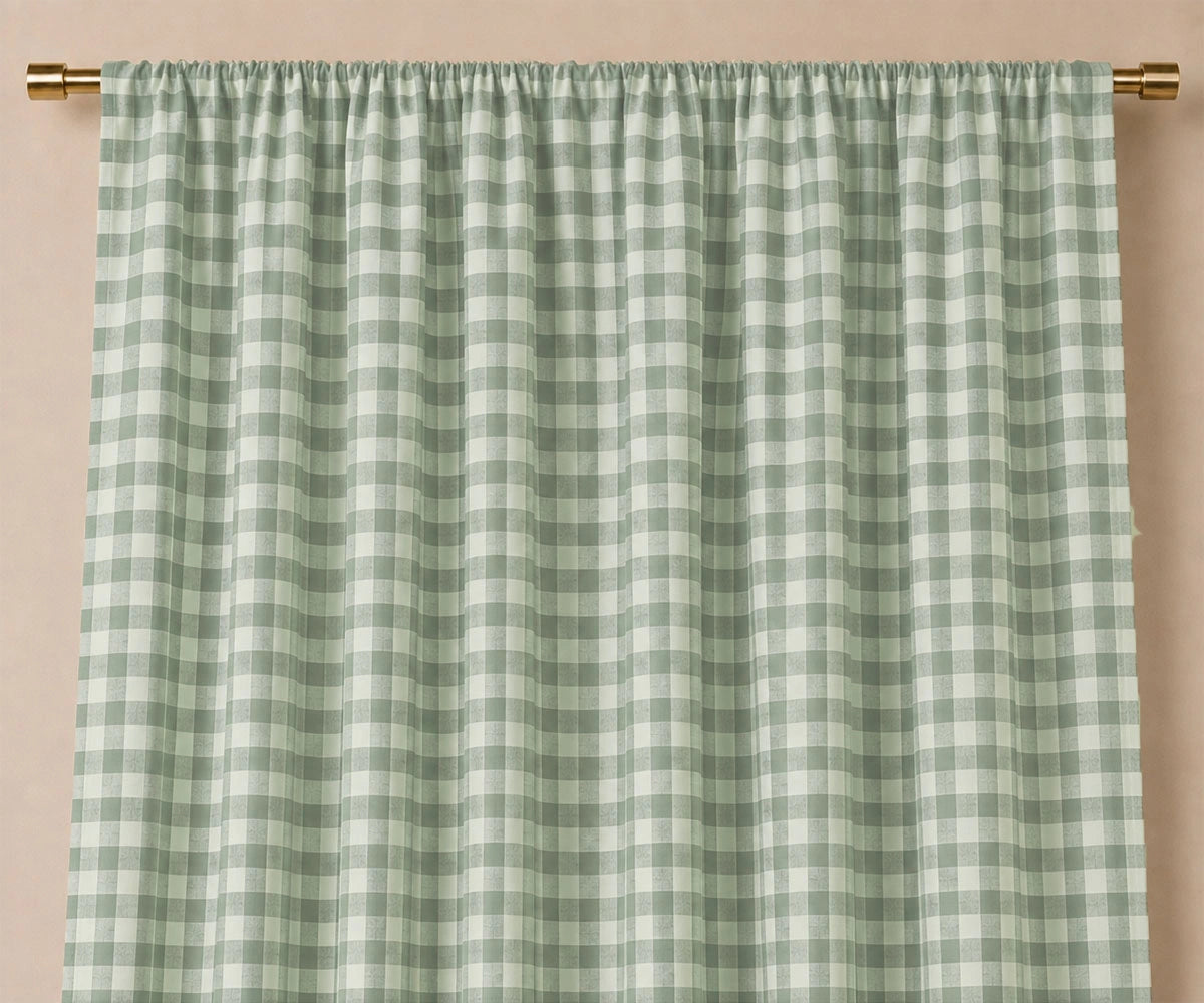 Green buffalo check curtains in 100% cotton, perfect farmhouse window panels for living room and bedroom.
Rustic green buffalo plaid drapes for cozy farmhouse, country, and cottage home décor.
