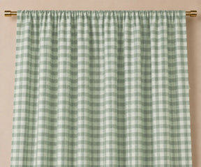 Green buffalo check curtains in 100% cotton, perfect farmhouse window panels for living room and bedroom.
Rustic green buffalo plaid drapes for cozy farmhouse, country, and cottage home décor.