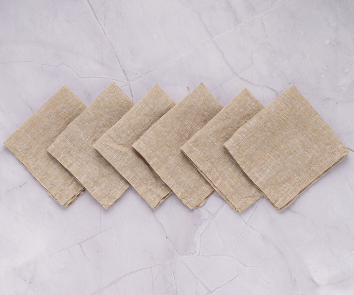 Beige napkins, versatile and chic, offering a classic and timeless choice for any occasion.