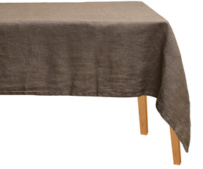 Durable camping tablecloth for outdoor use. Rectangular tablecloth for versatile table coverage.