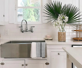 Durable striped linen tea towels for cooking and cleaning 