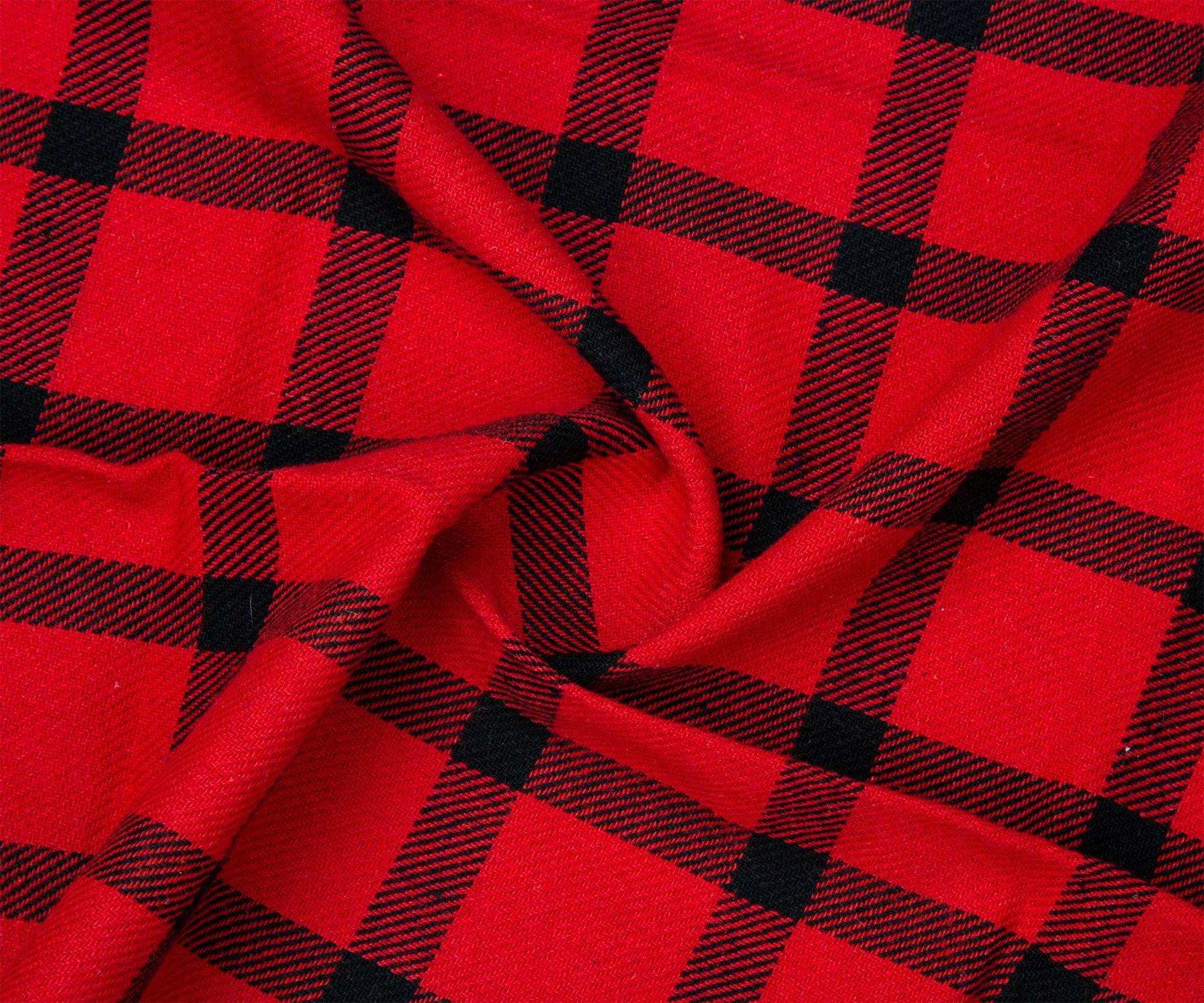 Highly absorbent cotton dish towels in checkered design

