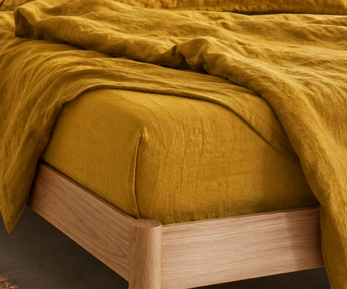 Mustard yellow linen sheet set in soft breathable fabric, luxury mustard bed sheets with fitted sheet and pillowcases for queen and king size beds