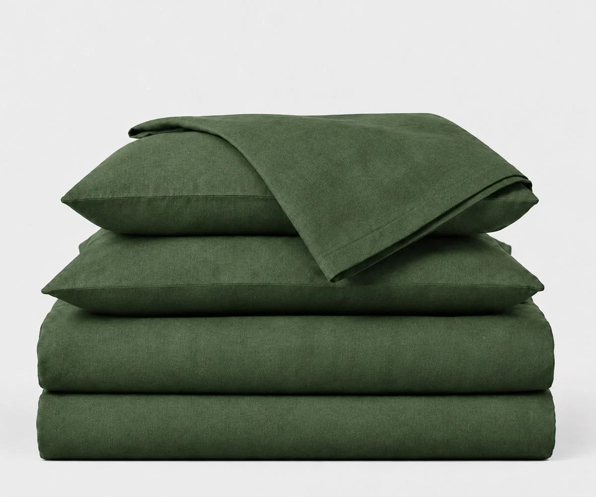 Deep forest green linen bedding set made from 100% European flax for a luxury bedroom feel, green bedding washed linen bedspread stonewashed sheets