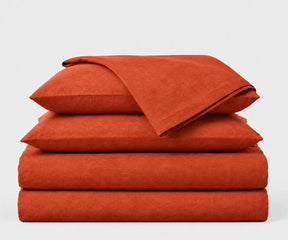 rust colored linen bedding set crafted from 100% European flax linen, bringing earthy warmth and relaxed elegance to bedroom décor.