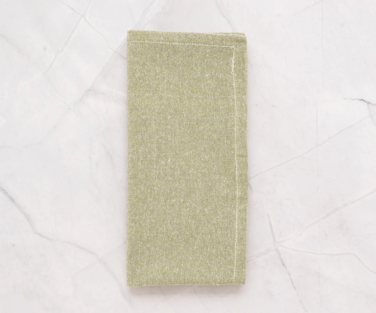 Elegant plain cotton dinner napkins in light green