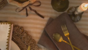 Plain linen napkin – natural, durable linen table napkin for everyday dining.