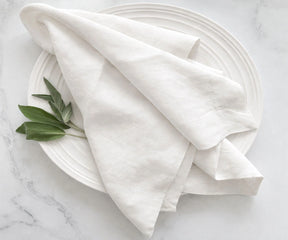 Classic white linen napkins bulk set, soft textured reusable dinner napkins for weddings, restaurants, and elegant dining tables