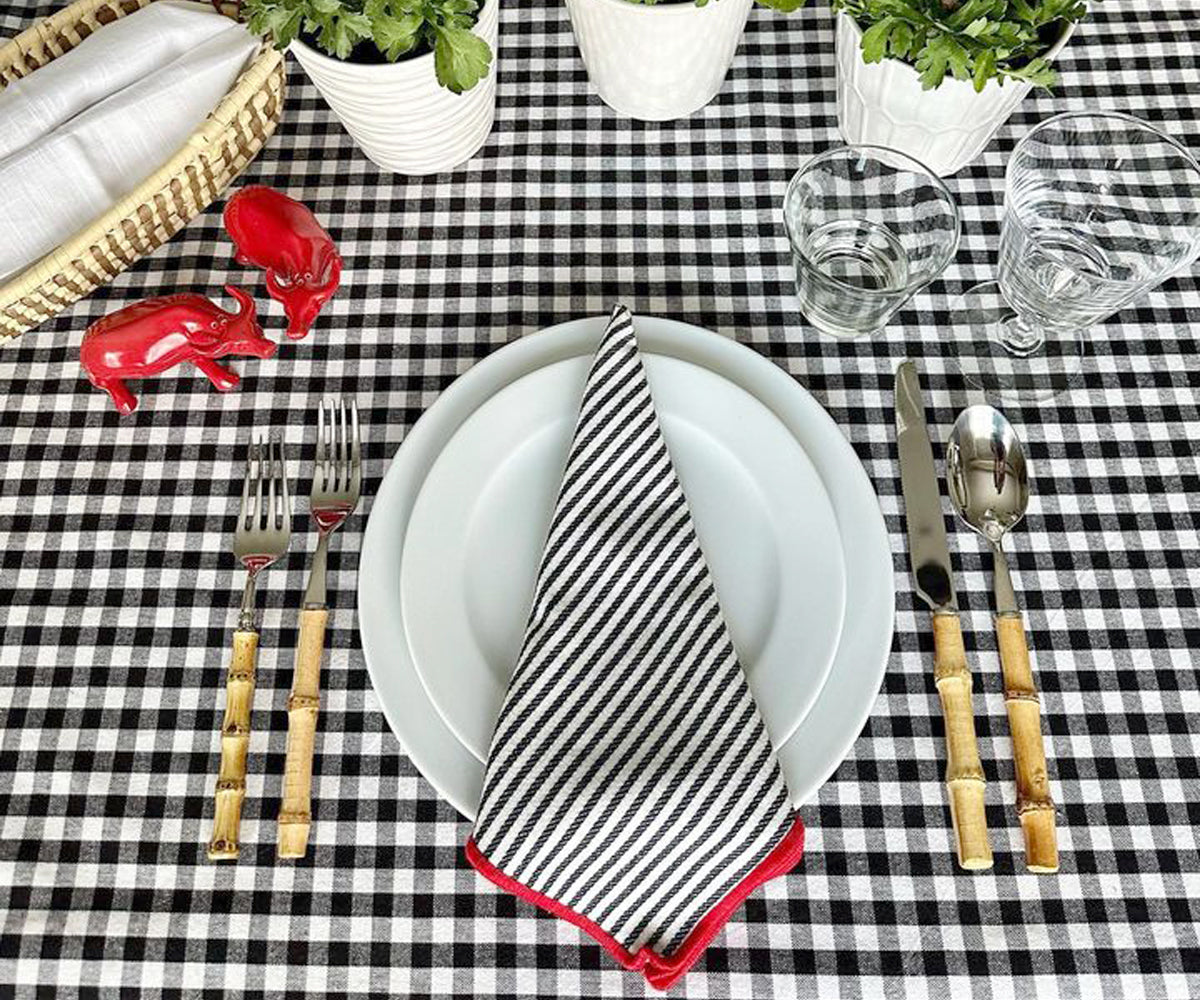 Classic Red Buffalo Check Tablecloth - Timeless Country Dining