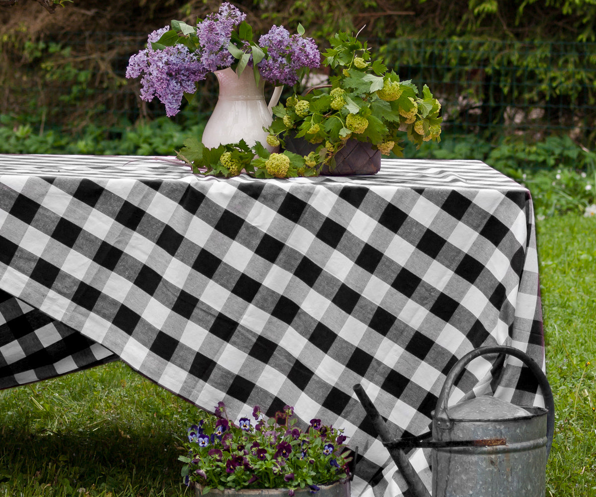 Crafted from high-quality cotton fabric, our farmhouse tablecloth combines durability with sophistication. 