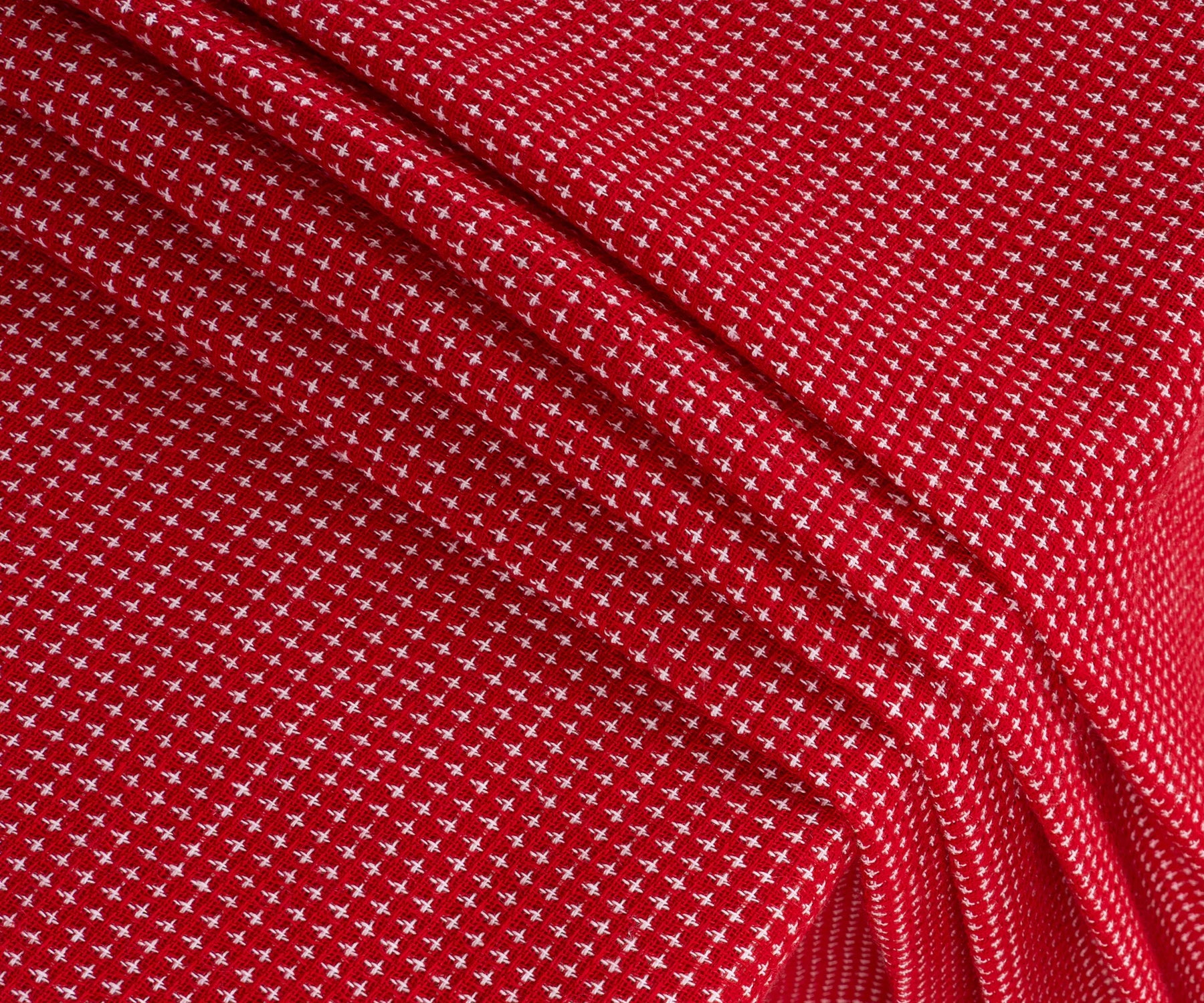 Durable washable red rectangular tablecloth for daily dining