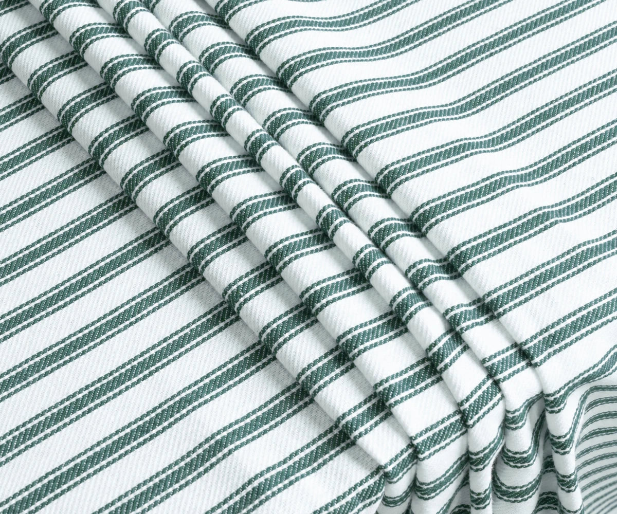 63 inch green striped cotton tablecloth for dining table
