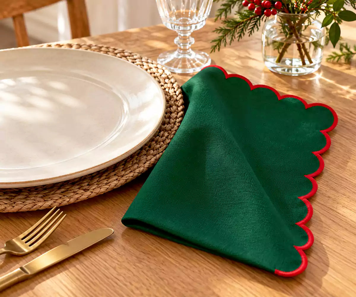Scalloped Linen Napkins