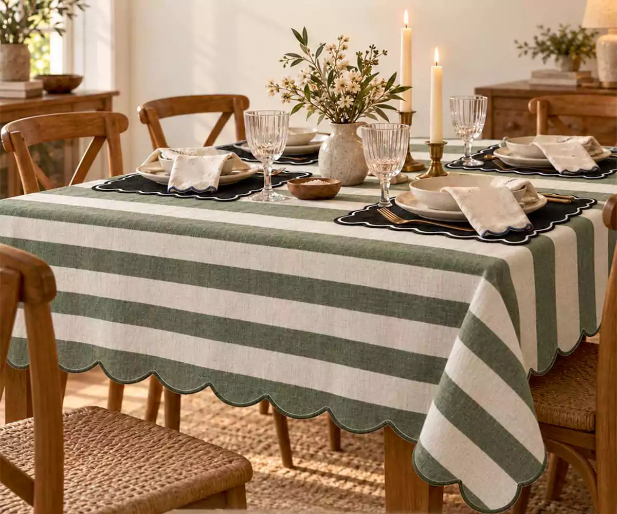 Scalloped Edge Tablecloth - Striped