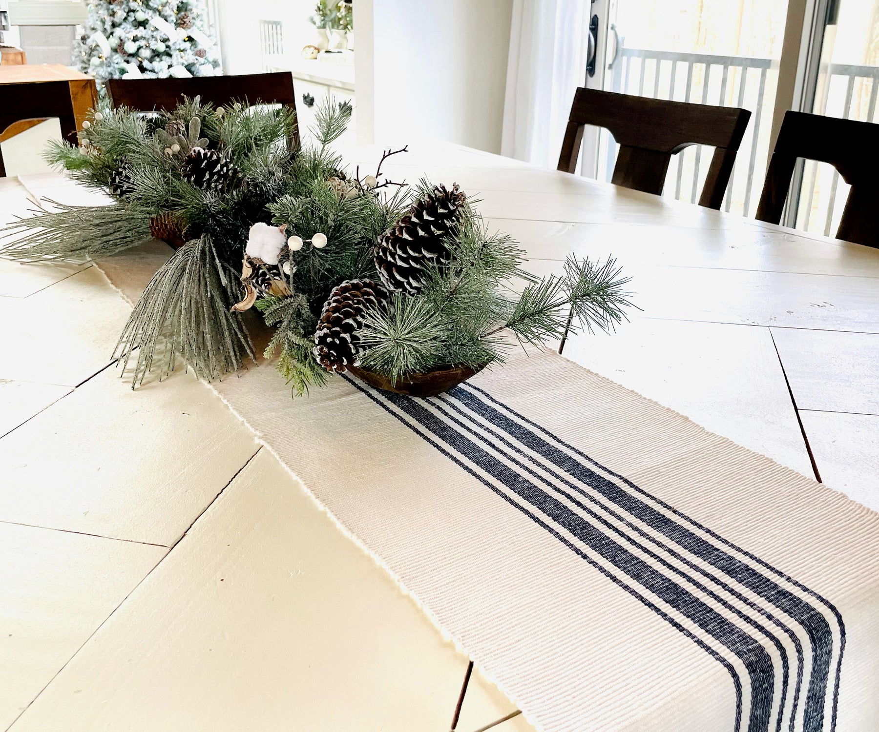 Enhance your dining table with a farmhouse-style runner.