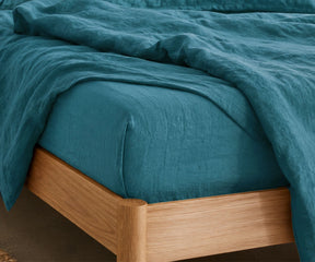 Teal linen bedding set with soft breathable bed sheets, luxury teal blue bedding for queen and king beds with deep pocket fitted sheet and pillowcases