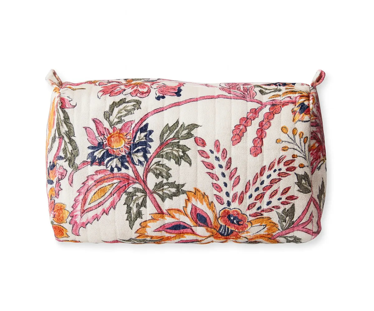 Floral quilted cotton toiletry bag for women with zipper closure – ideal for makeup and travel essentials
