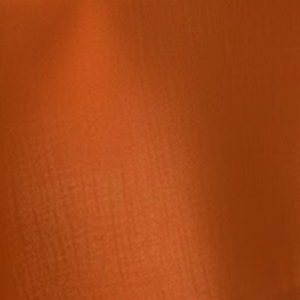 Oval shaped cotton tablecloth with smooth finish and natural feel