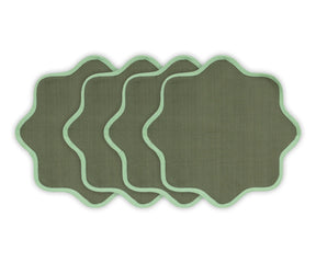 Reusable scalloped edge placemat in green, washable and wrinkle-resistant