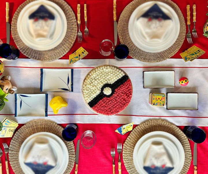 Classic cotton table runner perfect for special occasions.