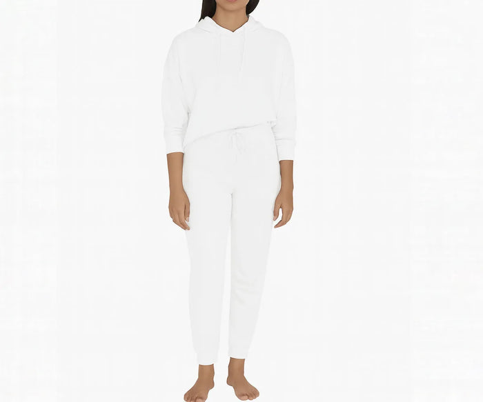 Breathable 100% cotton women’s sweatshirt and jogger-style pants outfit for casual wear and travel.