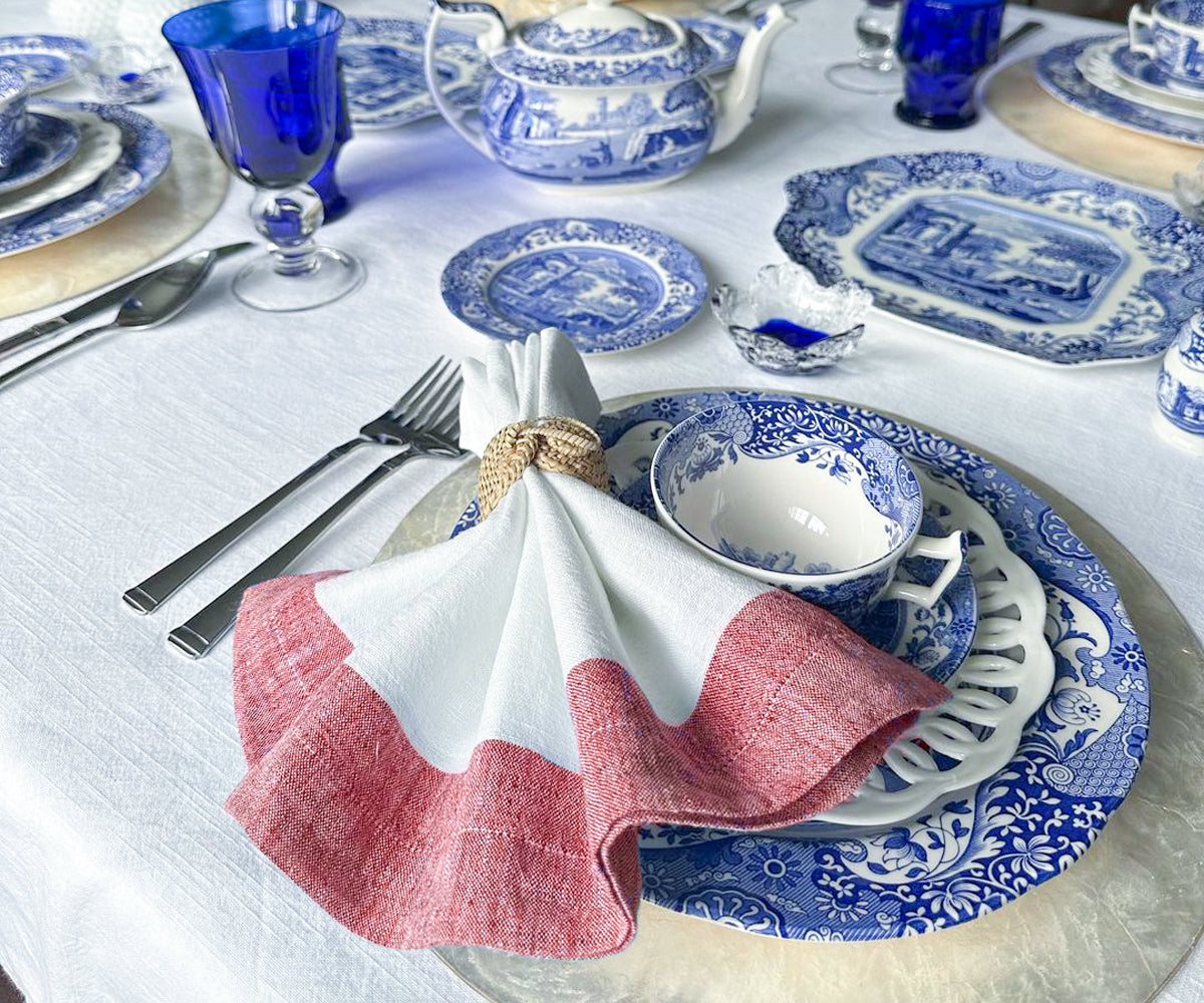There are cloth dinner napkins available, including white and red cloth napkins. Consider using cloth dinner napkins for an elegant touch to your dining experience.