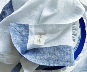 Enhance your dining experience with high-quality cloth dinner napkins, available in blue and white options. These cloth napkins add a stylish and sophisticated touch to any table setting.