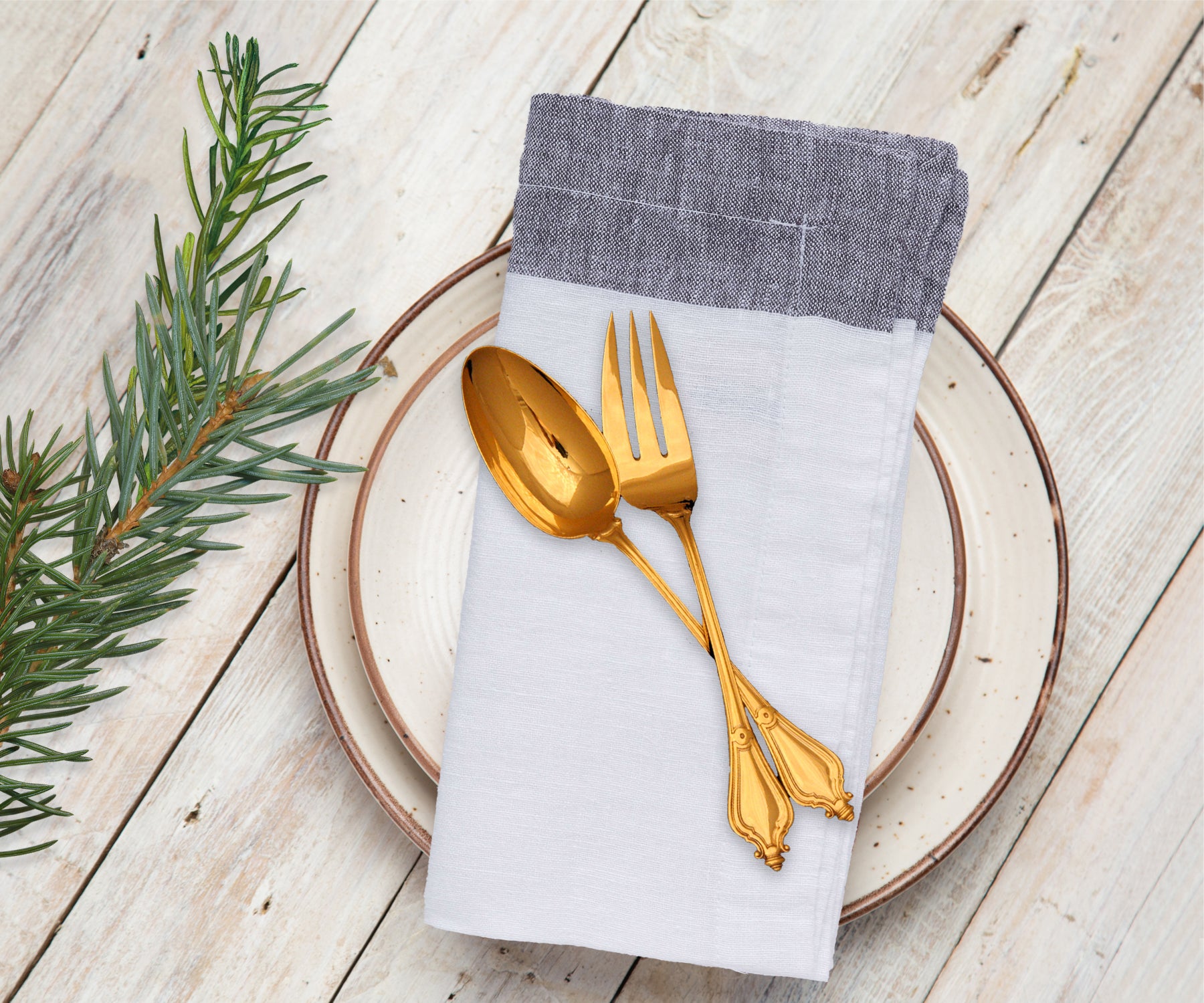 You can choose from a variety of cloth dinner napkins, including white and red options. These cloth napkins add a touch of elegance to your dining experience.